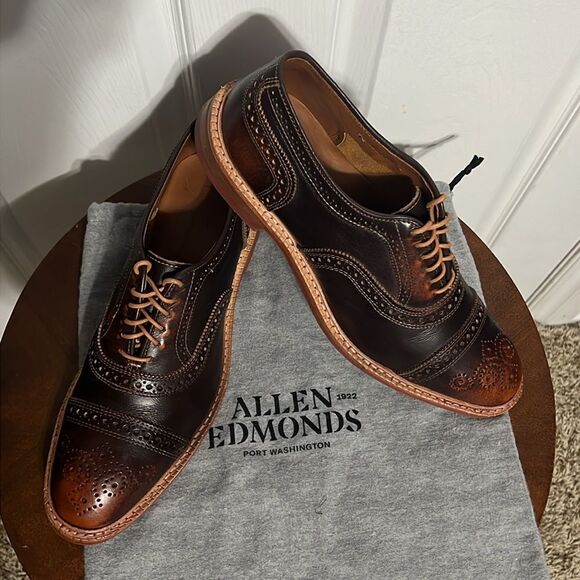 🔥🔥 ALLEN EDMONDS Strandmok Cap-toe Oxford Dainite Rubber Sole 9.5B - PERFECT - Picture 3 of 16